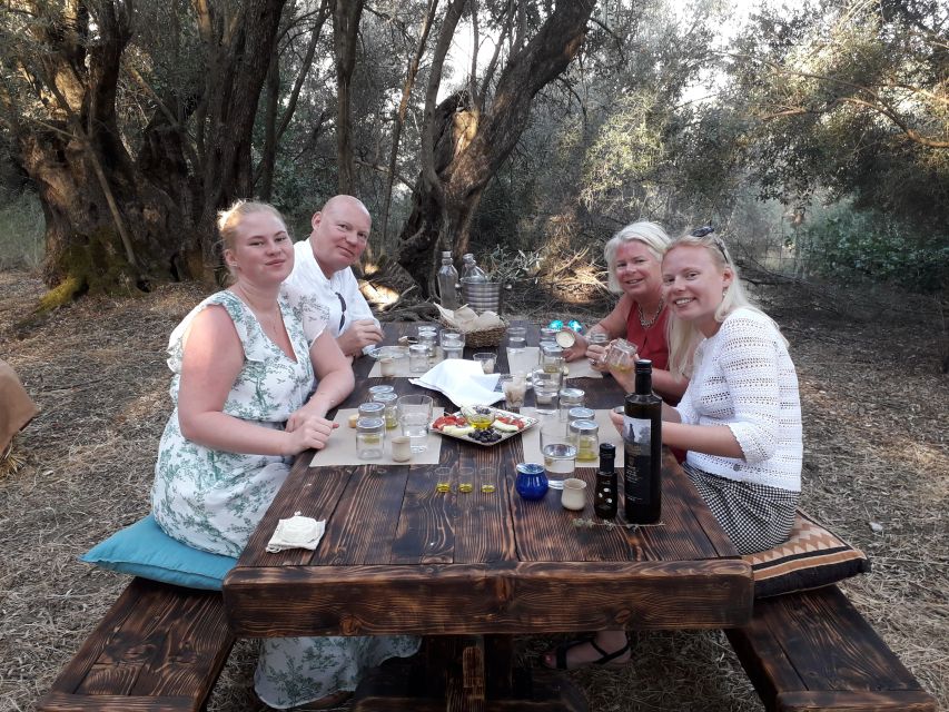 Rethymno: Olive Oil Tasting with Cretan Food Pairing - Who will enjoy this olive oil tasting?