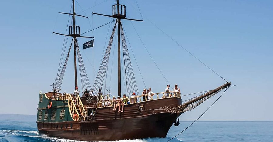 Rethymno: Sunset Cruise on a Wooden Pirate Boat - Setting out from Rethymno’s old harbor