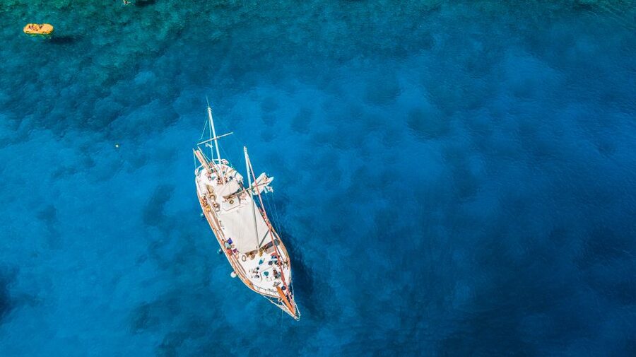 Rhodes: Cruise with 3 Stops, Lunch and Unlimited Drinks - A relaxed day along Rhodes’ east coast