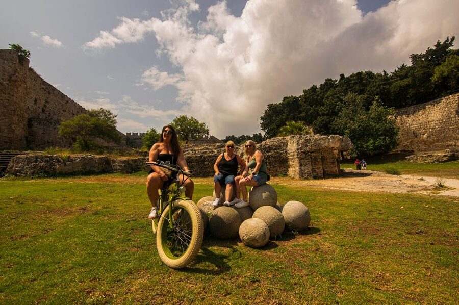 Rhodes: E-bike Highlights Sunset or Morning Photo Tour - Mosques, the Clock Tower, and the medieval walls