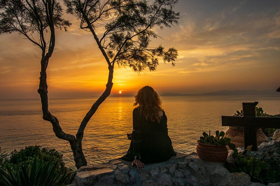 Rhodes: E-bike Highlights Sunset or Morning Photo Tour - The moat, windmills, and the place linked to the Colossus