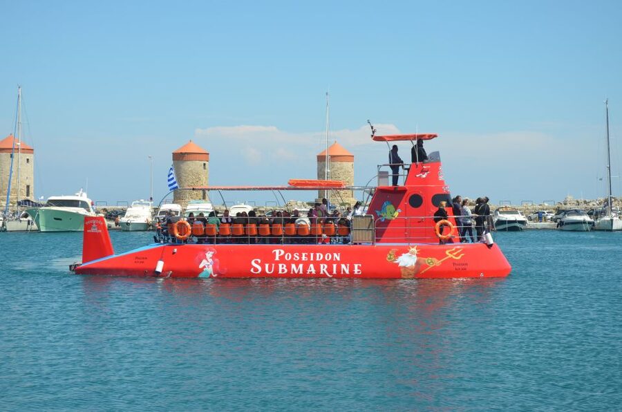 Rhodes: Hop-on Hop-off Bus and Submarine Tour - Who will enjoy this most