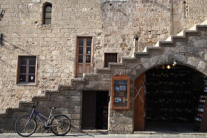 Rhodes Old Town Walking Tour (Small Group) - How hard is the three-hour walk?