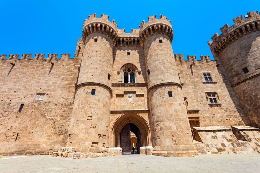 Rhodes: Palace of the Grand Master E-Ticket & Audio Tour - The entrance, courtyard, and chapel