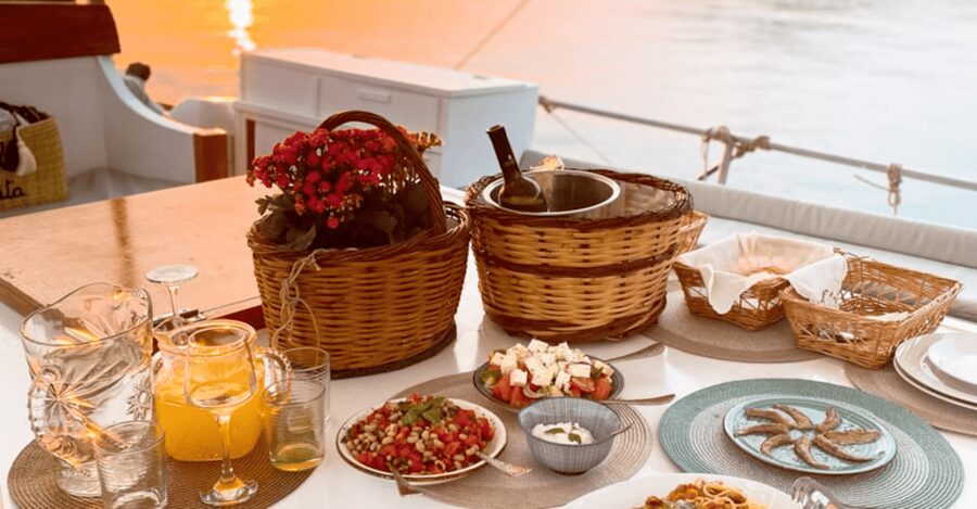 Rhodes: Sunset Cruise w/ Gourmet Buffet, Drinks & Live Music - Live music, familiar songs, and the sunset
