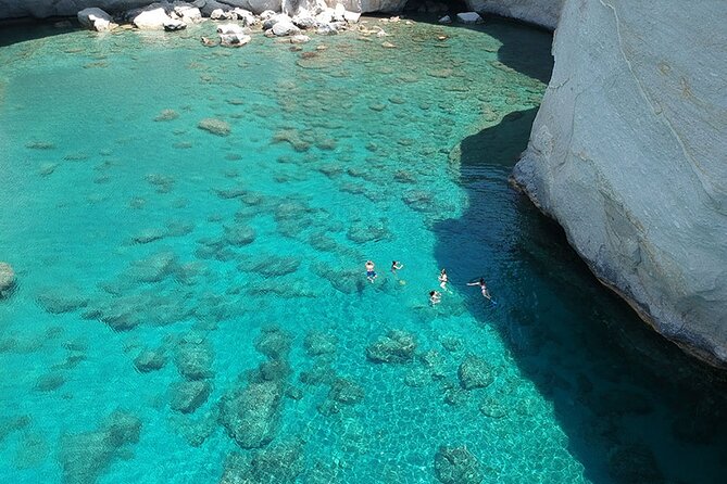 Round of Milos and Poliegos Sailing boat snorkelling cruise - Seeing the old sulfur mines from the water