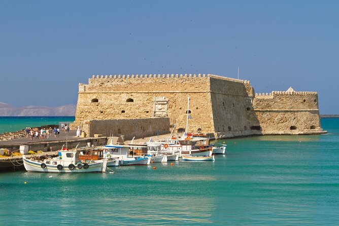 Sailing Cruise to Dia Island with Meal and Water Activities - Should you book it?