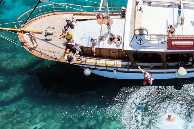 Sailing Trips with Cretan Sailing - Who will enjoy this boat outing most?