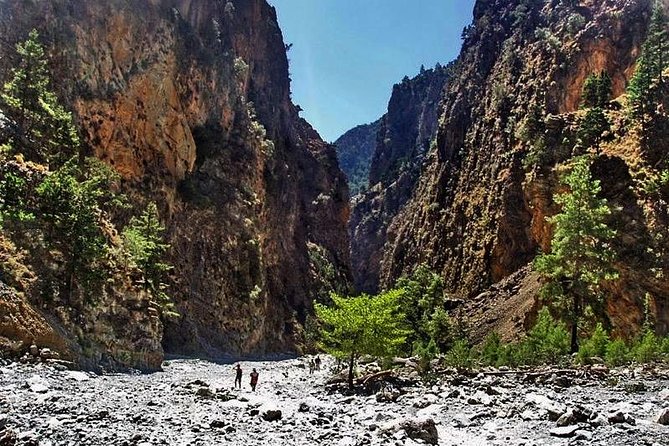 Samaria Gorge Trek: Full-Day Excursion from Chania with Guide - Starting before sunrise in Chania