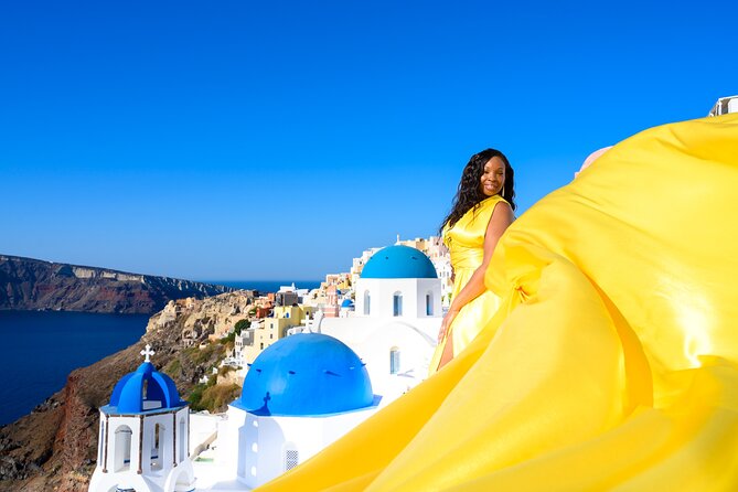 Santorini 2h Private Flying Dress Photoshoot with Transportation - What this Santorini photoshoot is really like