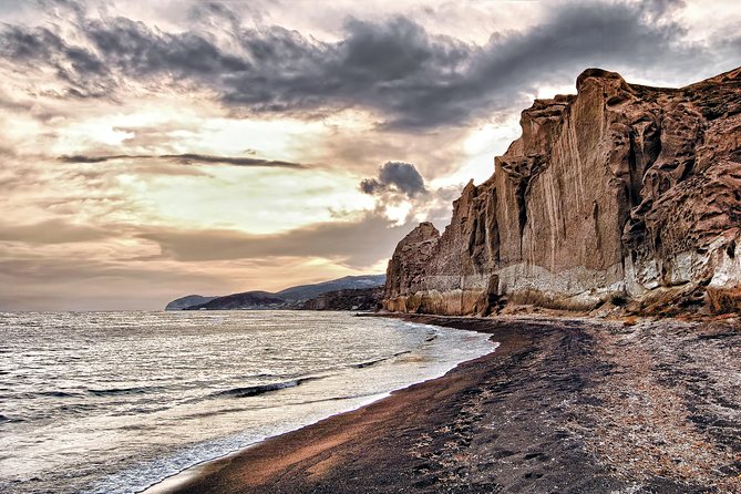 Santorini: 6hr Private Tour with Olive Oil, Beer or Wine Tasting - Firostefani and the blue-domed church view