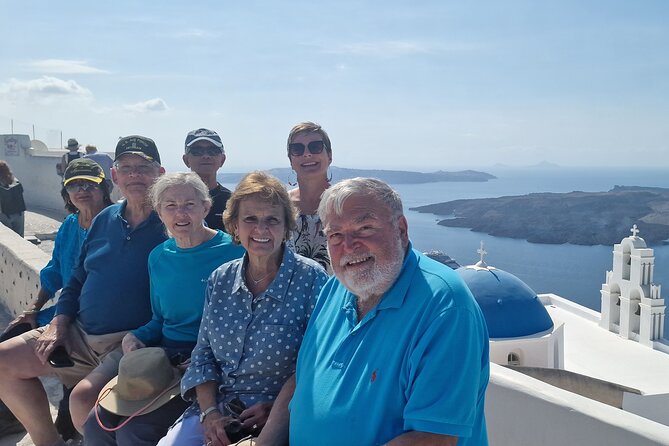 Santorini: 6hr Small Group Shore Excursion Villages & Wine - A six-hour route across Santorini