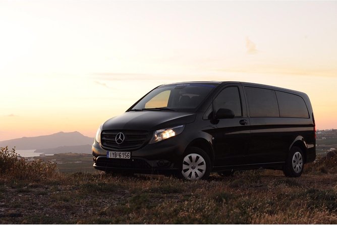 Santorini Airport Private Direct Transfer to All Destinations - The meet and greet details matter