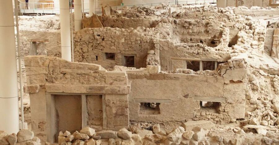 Santorini: Akrotiri Entry Ticket and Audio Guide - The Square of the Double Horns