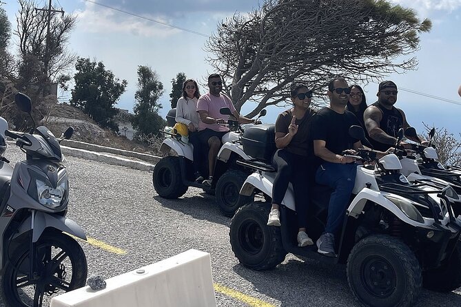 Santorini ATV Highlights Tour: Oia, Viewpoints & Volcanic Beaches - What the guides add to the ride