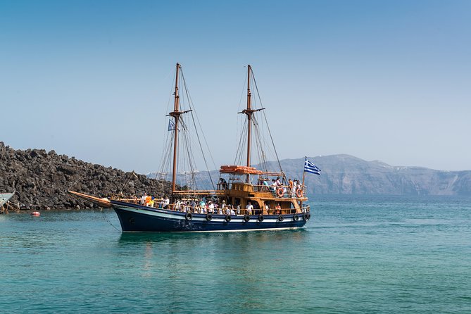 Santorini Caldera Cruise Tour (Volcano, Hot Springs, Thirassia) - What to pack for a smoother day