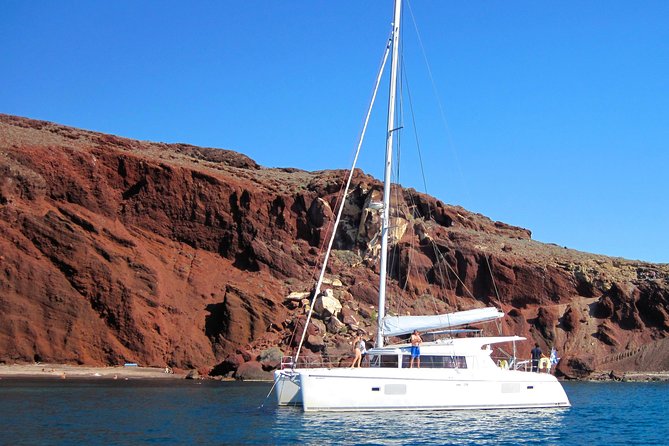 Santorini Catamaran Cruise with Fresh Meal and Open Bar - The onboard meal is a major part of the value
