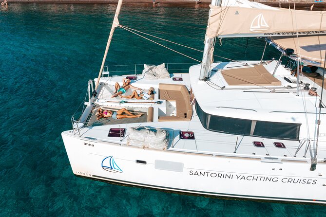 Santorini Catamaran Cruise: with Lunch, BBQ, Open Bar, Transfers - Swimming and lunch at Mesa Pigadia
