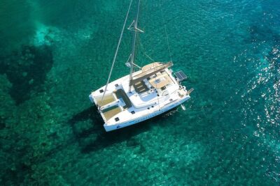 Santorini Classic Catamaran Cruise with BBQ, Drinks and Transfers
