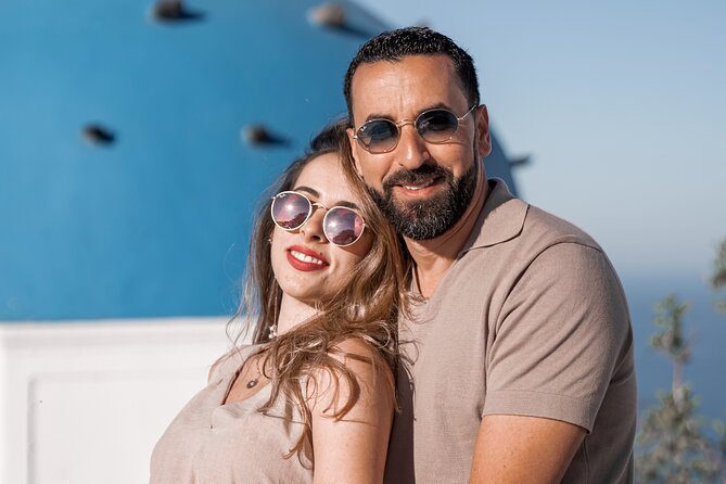 Santorini: Customized Private Photoshoot Walk in Oia - What you receive after the walk