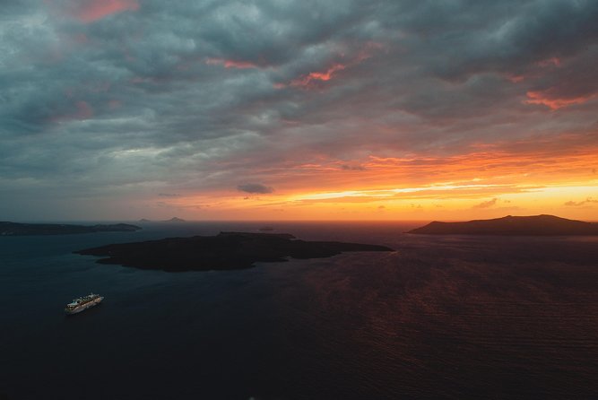 Santorini Customized Tours - Estate Argyros and Santorini’s unusual wine