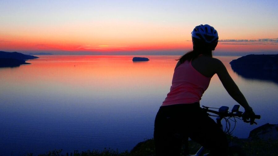 Santorini: Electric Mountain Bike Adventure - Returning through Vlichada Port to the beach
