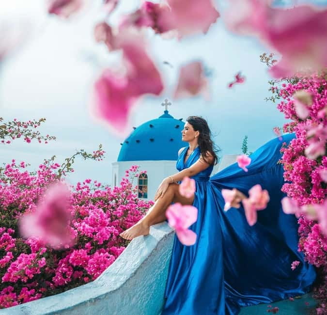 Santorini: Flying Dress Photoshoot with Edited Photos - Why the Photographer Matters More Than the Dress