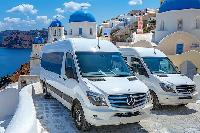 Santorini: Full Island Tour & Sunset with Local Guide & Pick-up - Oia: one hour for village streets and sunset