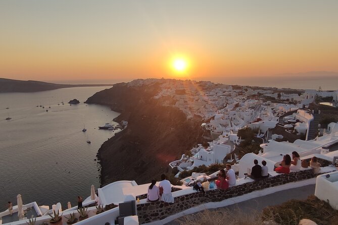 Santorini: Half-Day Island Sightseeing Tour - Megalochori: a quieter look at island life
