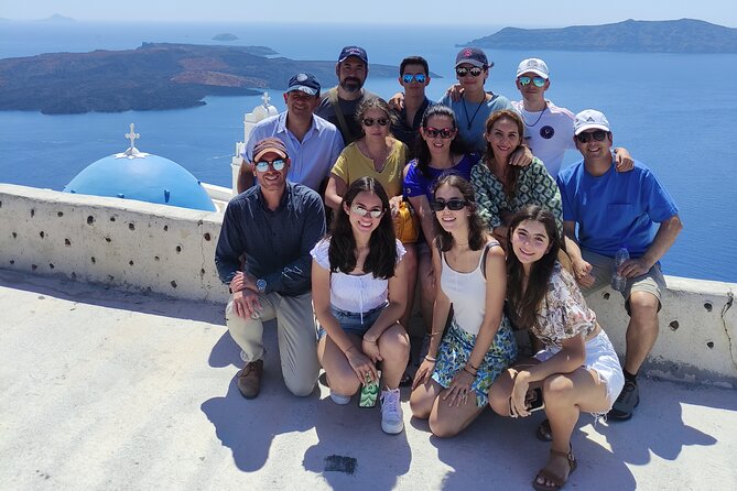 Santorini Highlights Private Tour - Oia, the island’s famous postcard town
