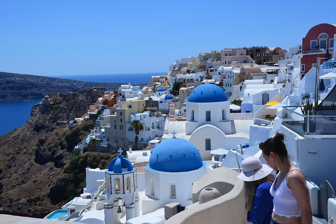 Santorini Highlights Small-Group Tour with Wine Tasting option - Akrotiri: the island’s most important archaeological stop