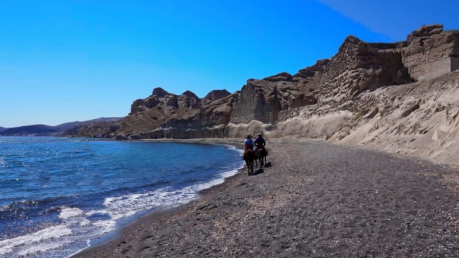 Santorini: Horseback Riding Tour on the Beach - Key points to know before booking