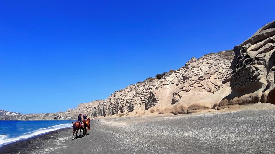 Santorini: Horseback Riding Tour on the Beach - Transport from Fira and the practical details