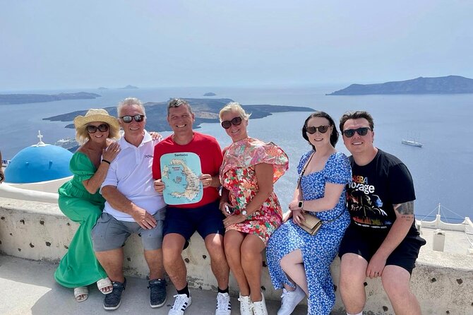 Santorini in 5 hours: Oia, Traditional Villages & Black Beach - What the guide adds to a short visit