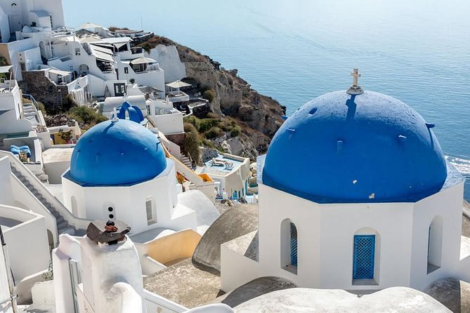 Santorini in 5 hours: Oia, Traditional Villages & Black Beach - Finikia and the view toward Oia