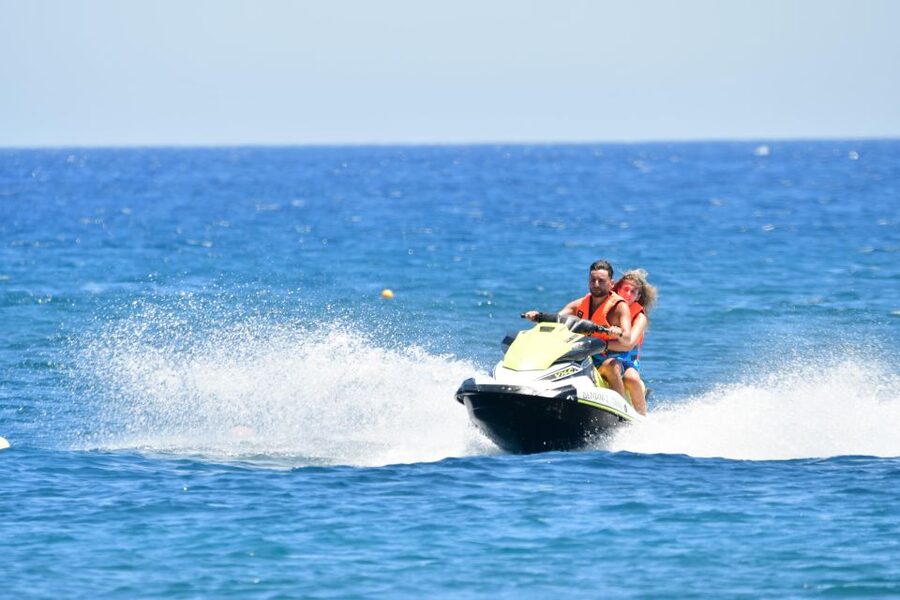 Santorini: Jet Ski Rental Perissa, Perivolos and St. George - Key points to know before you book
