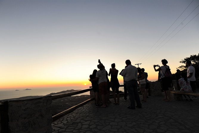 Santorini Luxury Custom Private Tour with Local guide - Red Beach: dramatic scenery with a rough approach