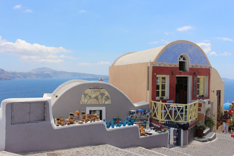 Santorini: Mesa Gonia, Pyrgos and Oia Tour - The August change: Santo Winery instead of Imerovigli