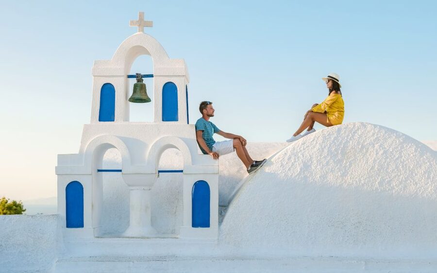 Santorini: Oia Village Professional Photo Shoot - Photo quality, editing, and delivery within 72 hours