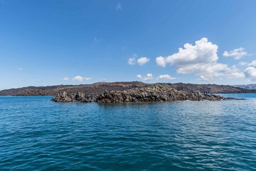 Santorini Port: 3 Hour Cruise to Volcano and Hot Springs - My verdict: book it for the volcano, not the spa