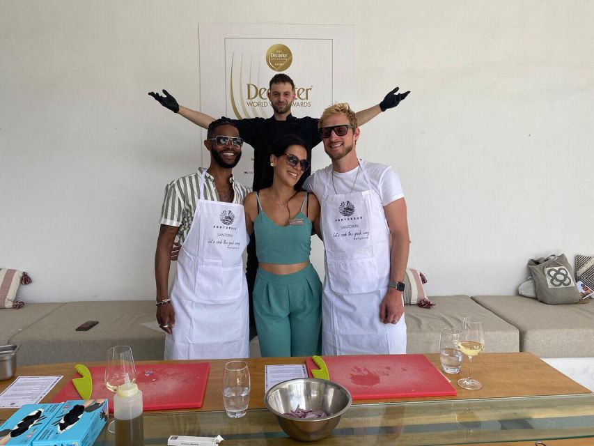 Santorini: Private Cooking Class and Wine Tasting Tour - A Greek cooking class with a traditional restaurant meal
