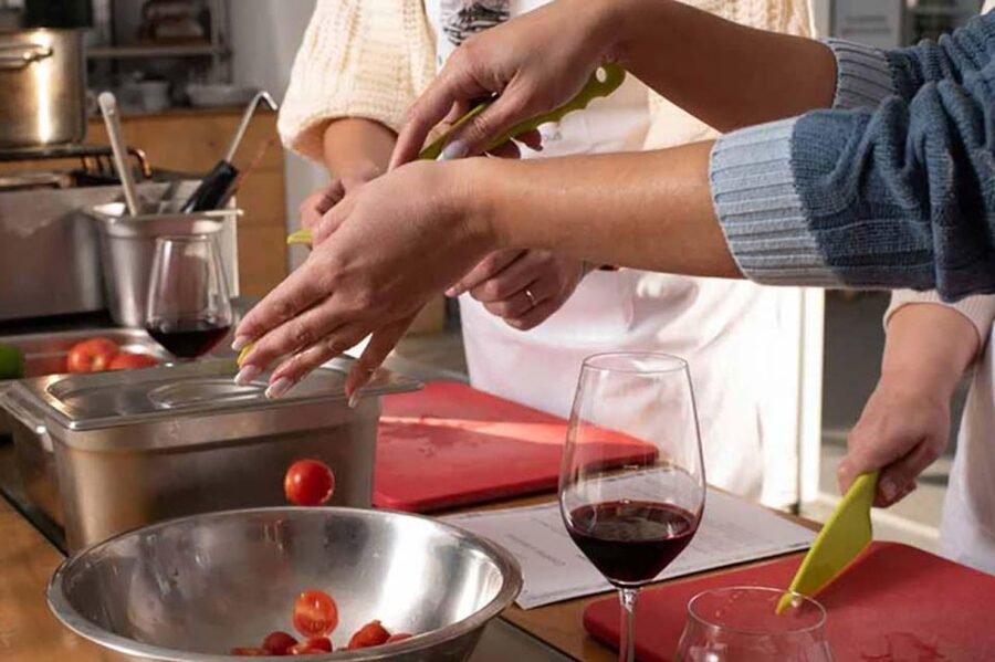 Santorini: Private Cooking Class and Wine Tasting Tour - What the $1,060 price means