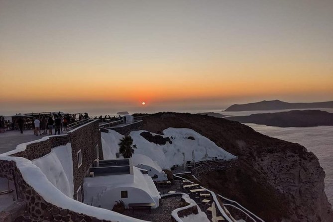 Santorini Private Custom Tours 3 - 7 Hours - Akrotiri, the island’s major archaeological stop