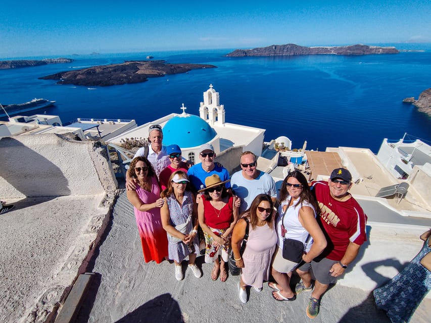 Santorini: Private Sightseeing Tour with Local Guide - Oia blue domes and the castle