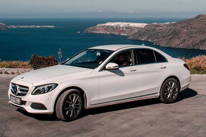 Santorini, Private Transfer with Luxury Airconditioned Vehicle - A private start from Fira instead of a crowded bus