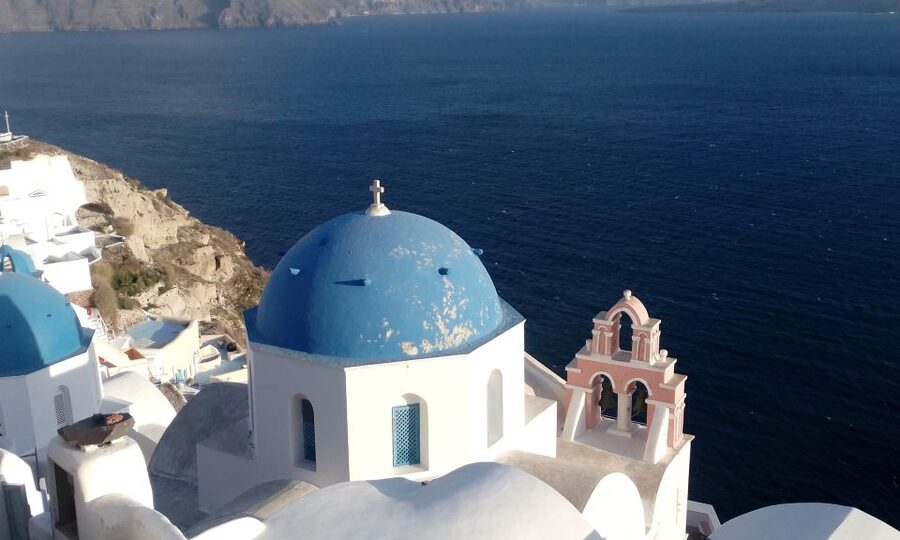 Santorini: Small-Group Highlights Tour of Venetian Castles - Key points at a glance