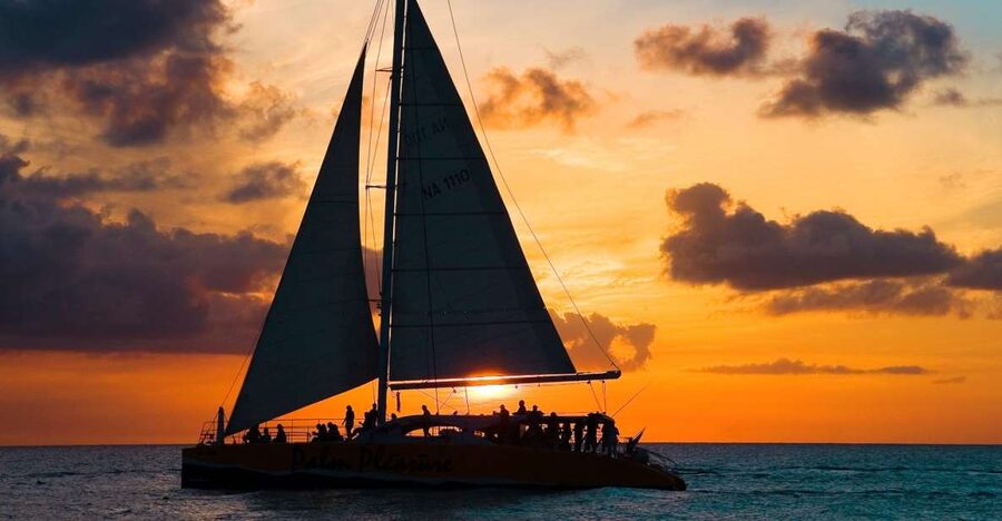 Santorini: Sunset Caldera Cruise with BBQ Meal and Drinks - From your accommodation to Vlihada Marina