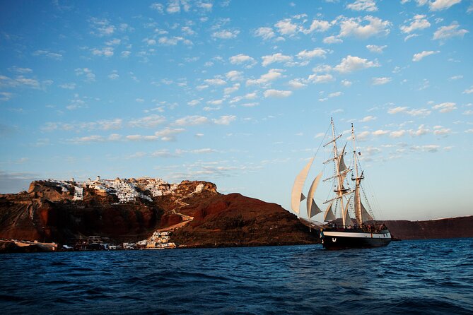 Santorini Sunset Dinner Cruise Including Nea Kameni Visit - Hotel pickup starts the day earlier than expected