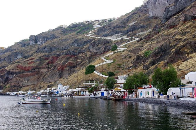 Santorini Volcanic Islands Cruise: Volcano,Hot Springs,Thirassia and Oia Sunset - Thirassia for lunch and a short island taste