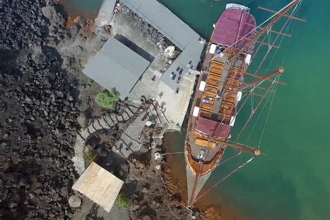 Santorini Volcano Tour - Palea Kameni and the warm-water swim